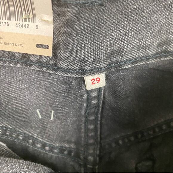 Levi’s Black High Rise Deconstructed Denim Mini Skirt Sz.29 NWT - Picture 7 of 12